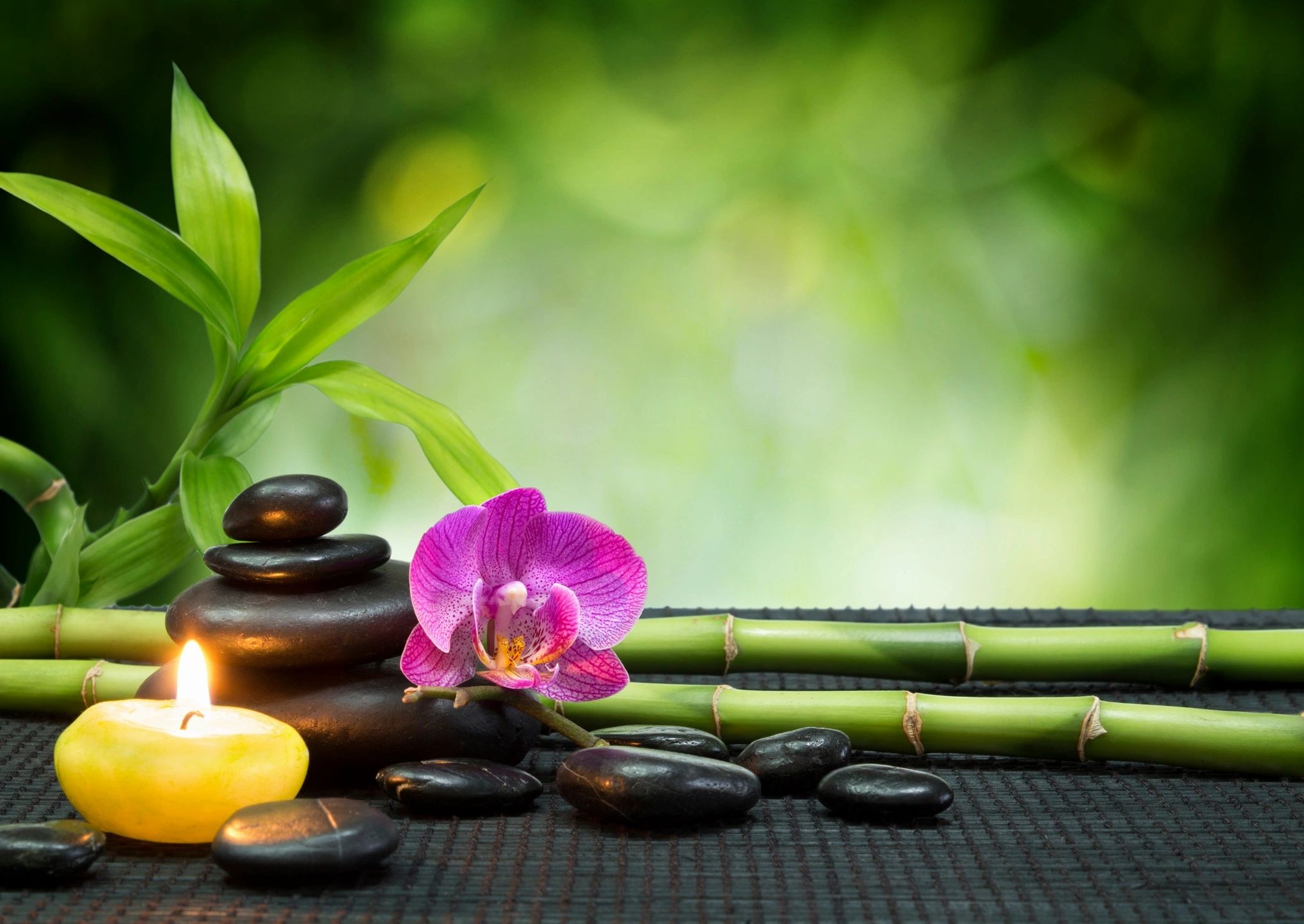 Chinese Swedish Massage with Aromatherapy